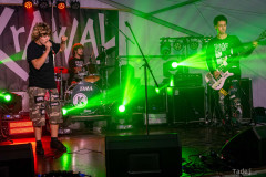 13_32KrawalPetekTeddy